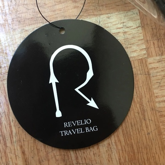 Loot Crate wizarding world travel bag - Picture 7 of 9